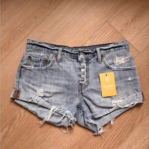 Levi’s 501 Distressed Light-Wash Shorts
